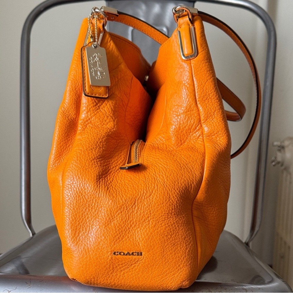 Coach Pebbled Leather Shoulder Bag in Bright Orange with Gold Hardware - Picture 3 of 12